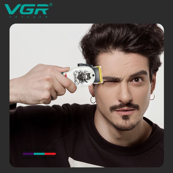 Акумуляторна машника для стриження (clipper) VGR V-699 WHITE, 4 насадки, LED display